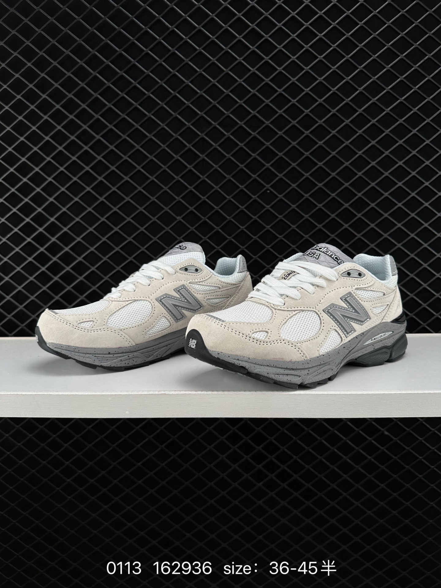 New Balance NB990